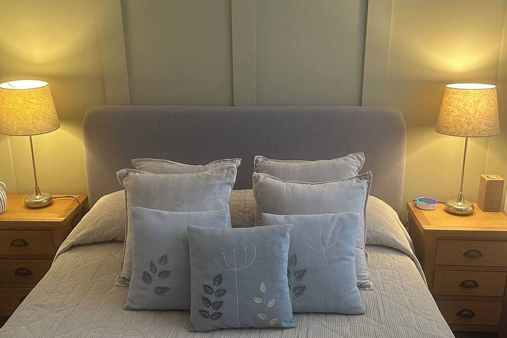 Charming Friendly bed & breakfast in serene Thornhill with Wifi in Cardiff, Cardiff und Umgebung