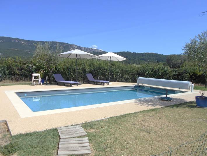 Location de vacances pour 5 personnes, avec jardin ainsi que piscine et terrasse, animaux acceptés à La Bégude-de-Mazenc - 3