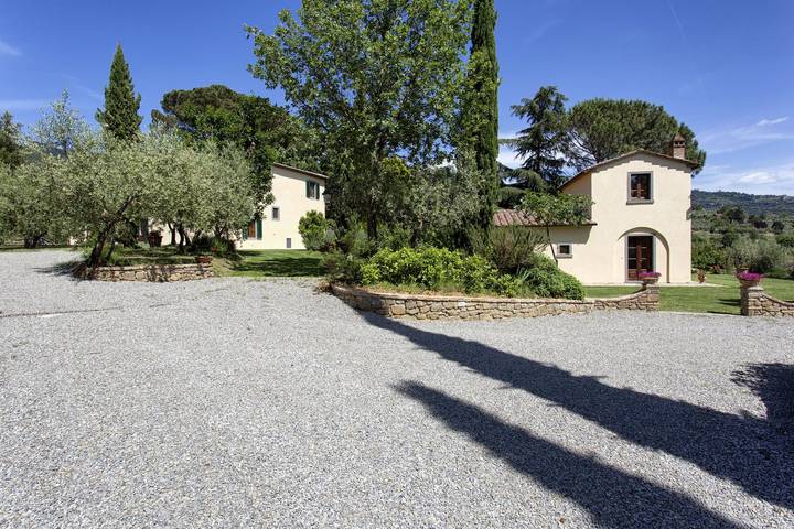 Villa San Pietro in Cegliolo, Cortona
