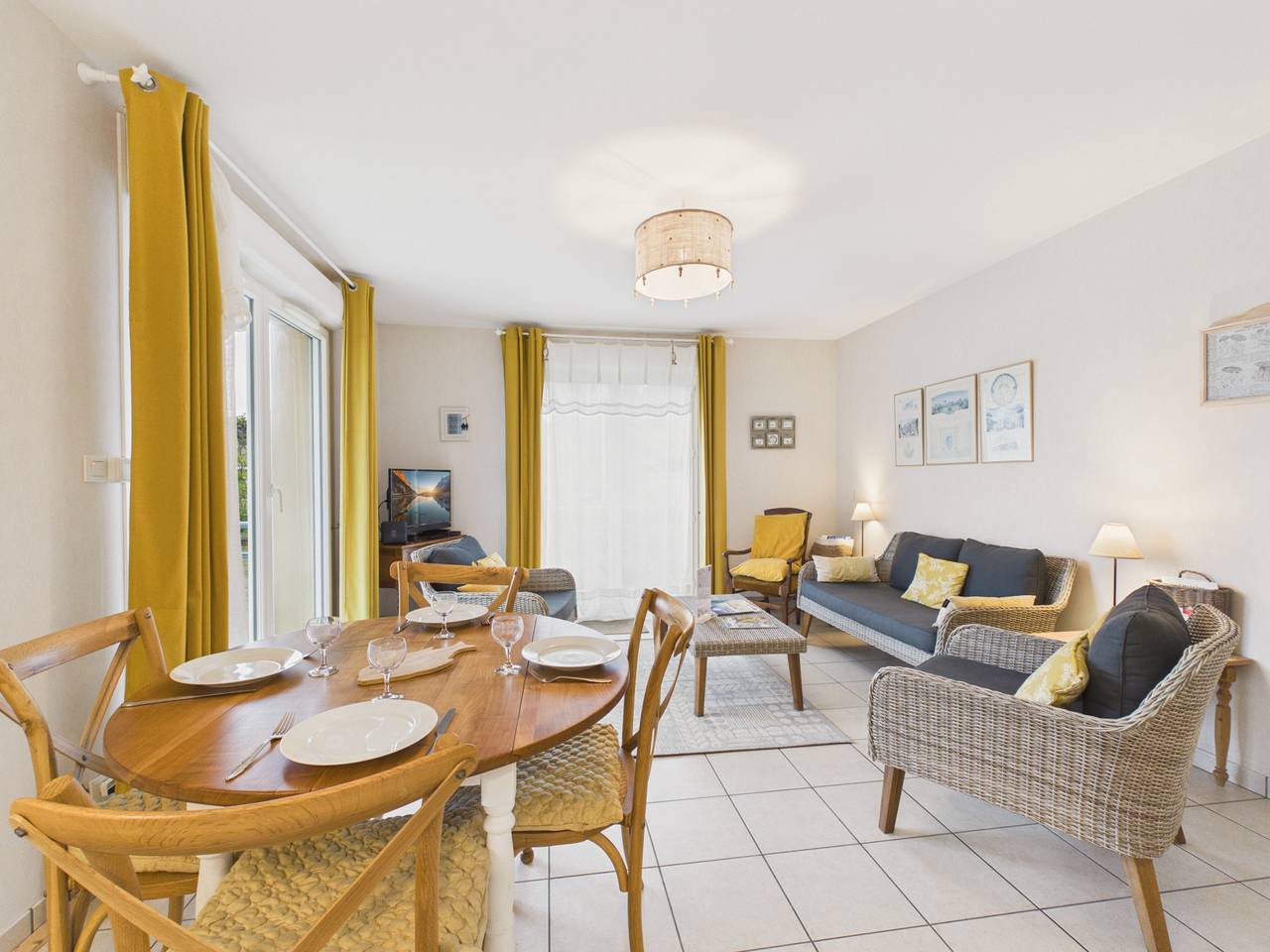 Apartamento entero, Vue mer, plage à pied, bel appart pour 4 in Pléneuf-Val-André, Côte d’Émeraude