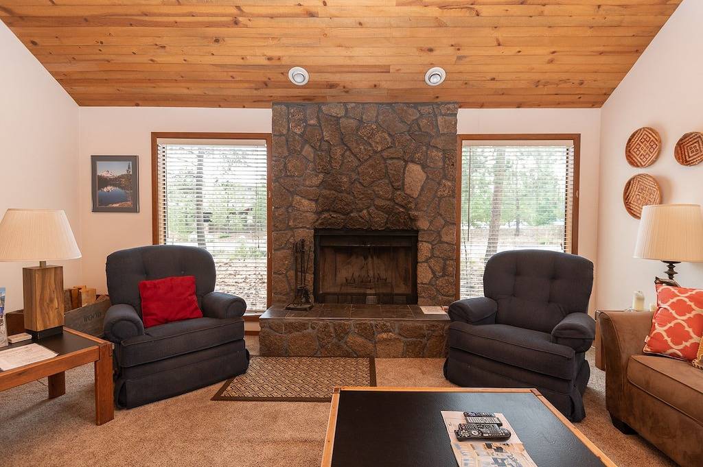 6 Unbegrenzte Sharc Pässe, Whirlpool, Leihfahrräder, Grill in Sunriver, Deschutes County