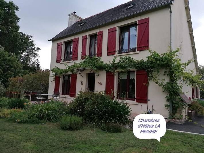 Chambre d’hôte pour 2 personnes, avec vue ainsi que jardin et terrasse