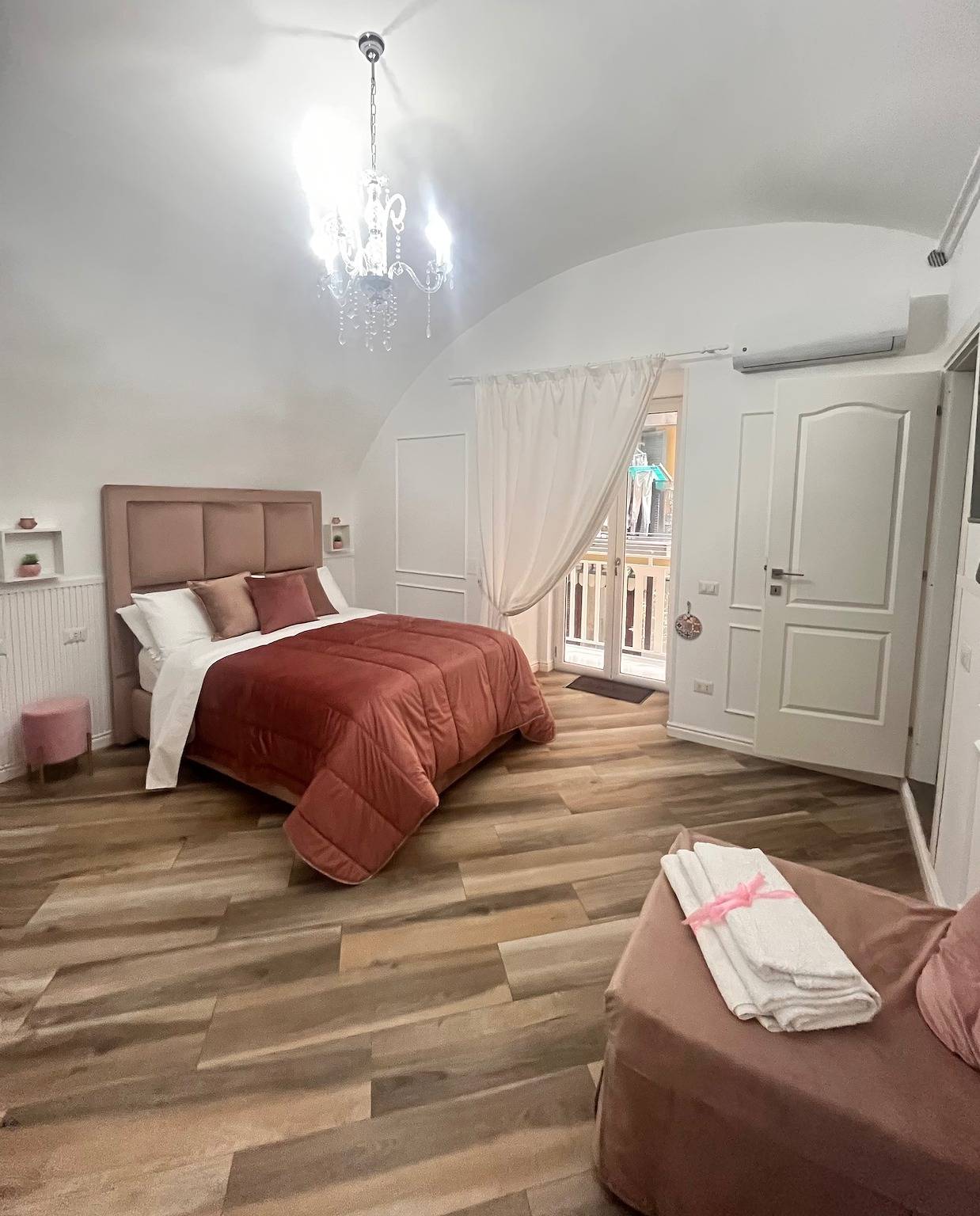 Donn'Anna Naples City Center Luxury Apartment in Neapel, Neapel Provinz