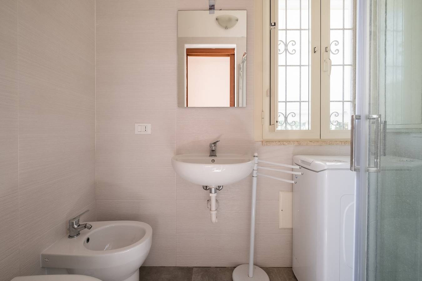 Appartamento intero, Appartamento 'Oasi Del Conte Tre' con terrazza privata e aria condizionata in Sant'Isidoro, Golfo di Taranto