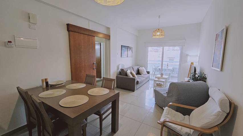 Ferienwohnung für 5 Personen, mit Balkon in Larnaka - 2