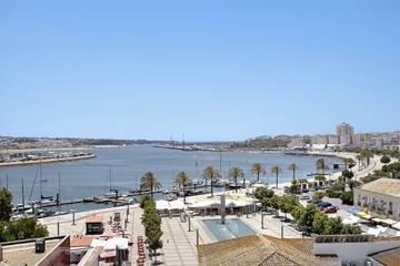 Apartamento De Férias para 5 Pessoas em Portimão, Distrito de Faro, Foto 1