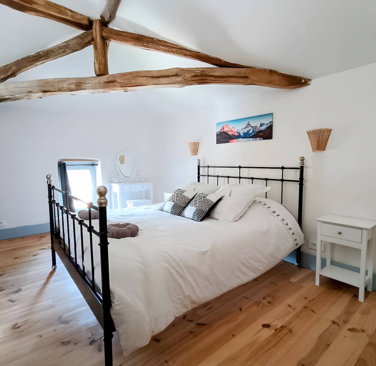 Baladous - Salat Guest Room with Shared Terrace, Wi-Fi and Air Conditioning in Montgaillard-de-Salies, Haute-Garonne