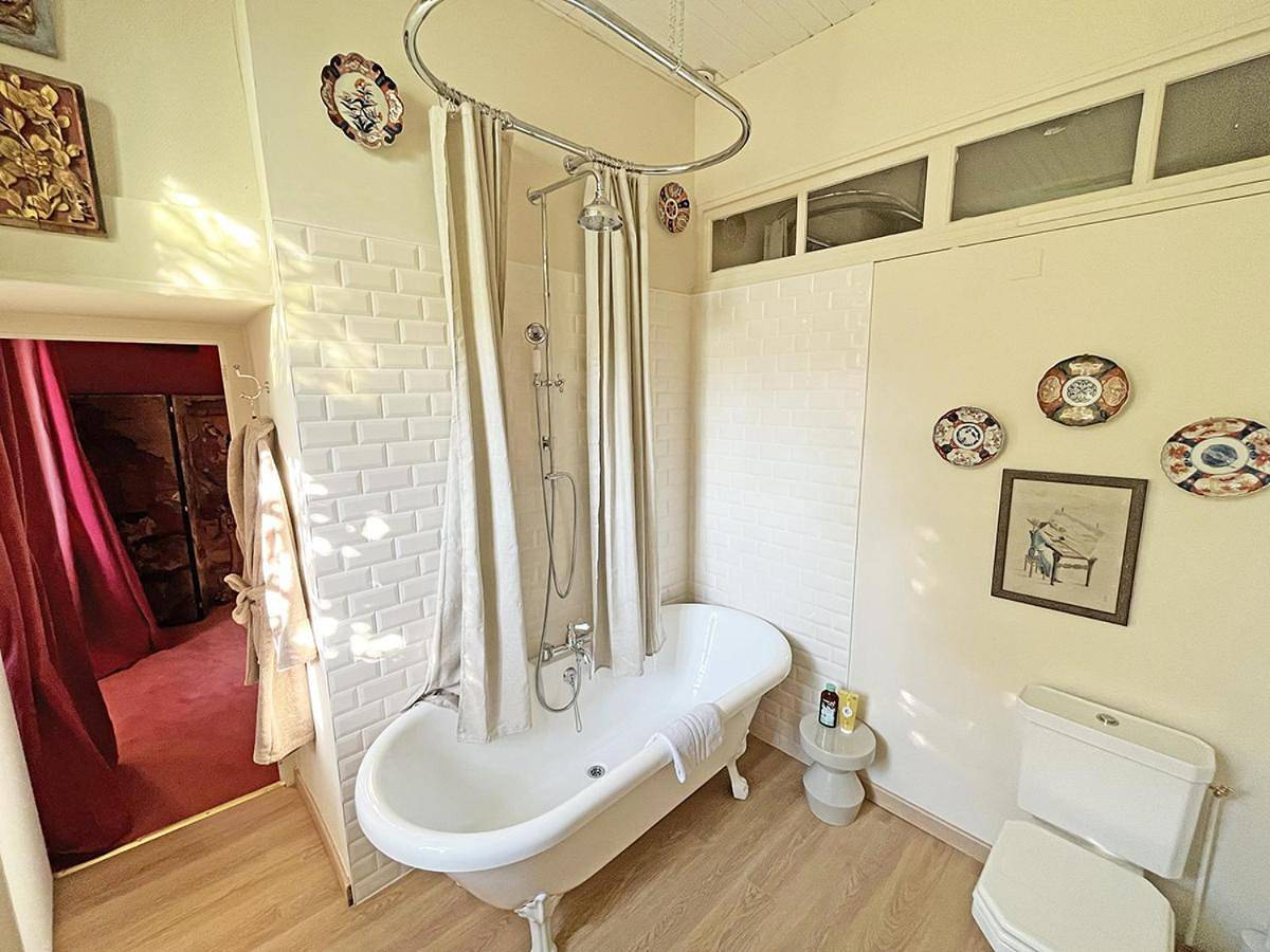 Double Room with Private Bathroom in La Hague, Côte de la Déroute