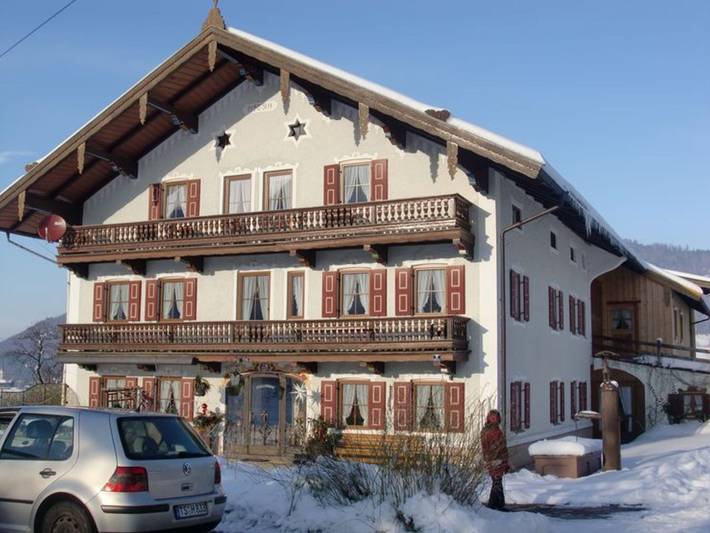 Bauernhaus für 5 Personen, mit Garten und Ausblick sowie Balkon, kinderfreundlich in Ruhpolding - 2