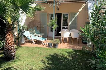 Gîte pour 4 personnes, avec piscine et jardin, animaux acceptés à La Môle