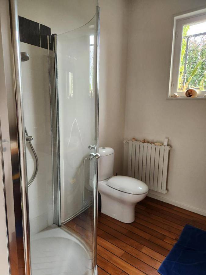 Gîte pour 2 personnes, avec piscine ainsi que jardin et vue à Saint-Sylvestre-sur-Lot - 2