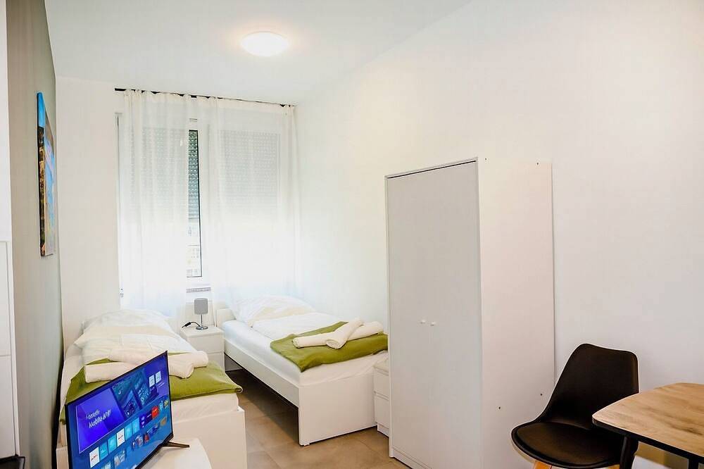 Ganze Wohnung, City Apartment Nr 13 mit Komfort in Pforzheim, Nordschwarzwald