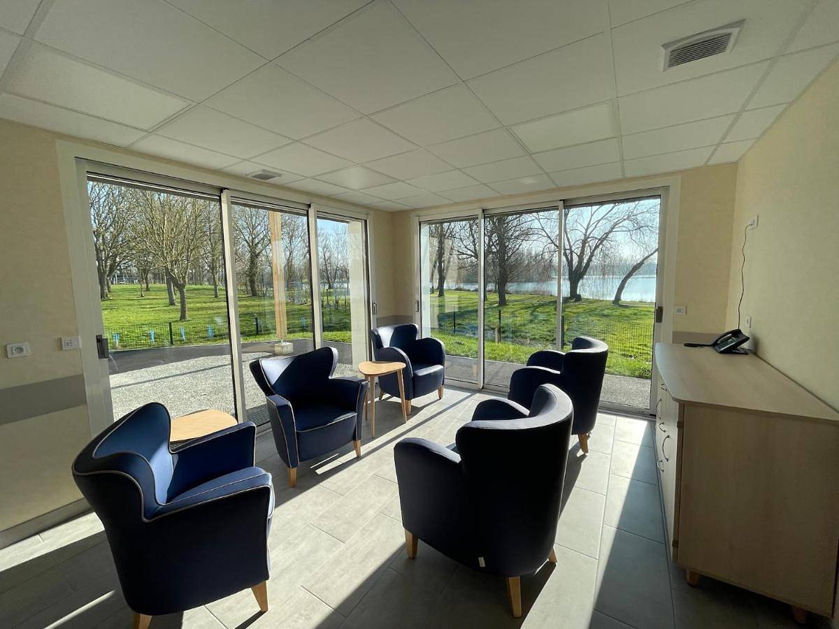 Studio - Disability Access in Coulonges-sur-Sarthe, Parc naturel régional Normandie-Maine