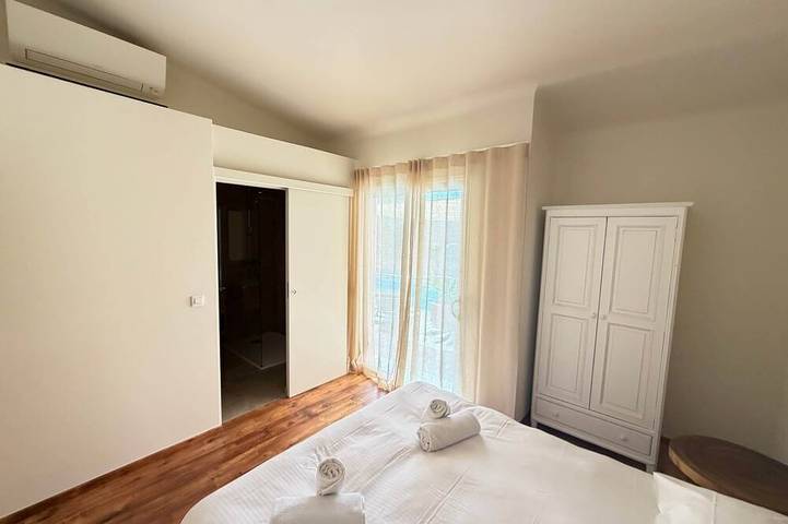 Villa \"Arca\" – Warmth, tranquility and heated pool in Porto-Vecchio in Sotta, Sartène und Umgebung