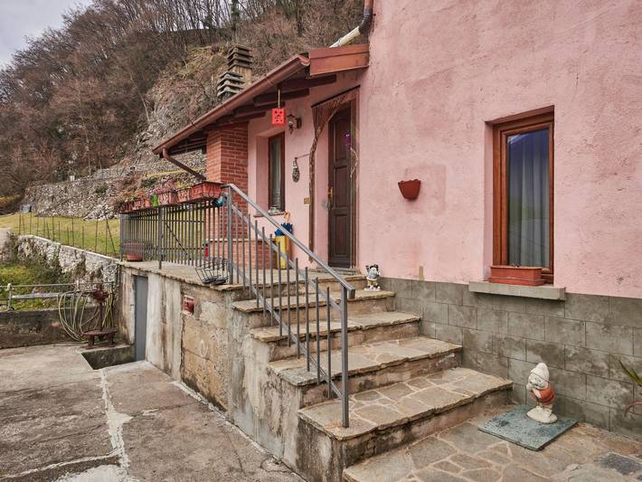Ferienhaus für 5 Personen, mit Terrasse und Garten sowie Seeblick am Luganersee - 4