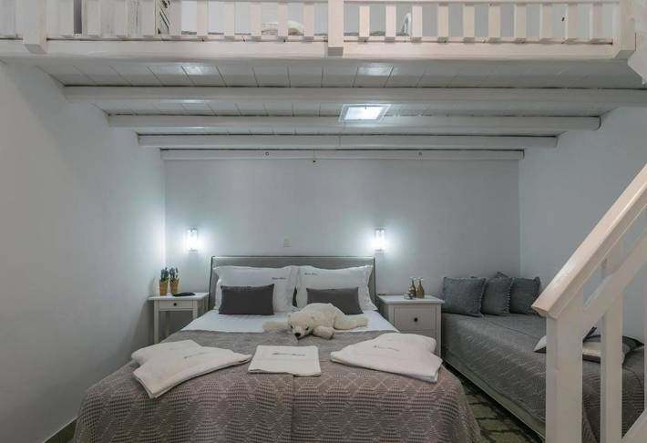 Gîte pour 2 personnes, avec jardin ainsi que jacuzzi et piscine dans Adamas - 3