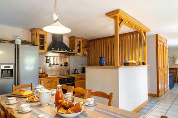 Gîte pour 8 Personnes dans Brion (Lozère), L'Aubrac, Photo 3