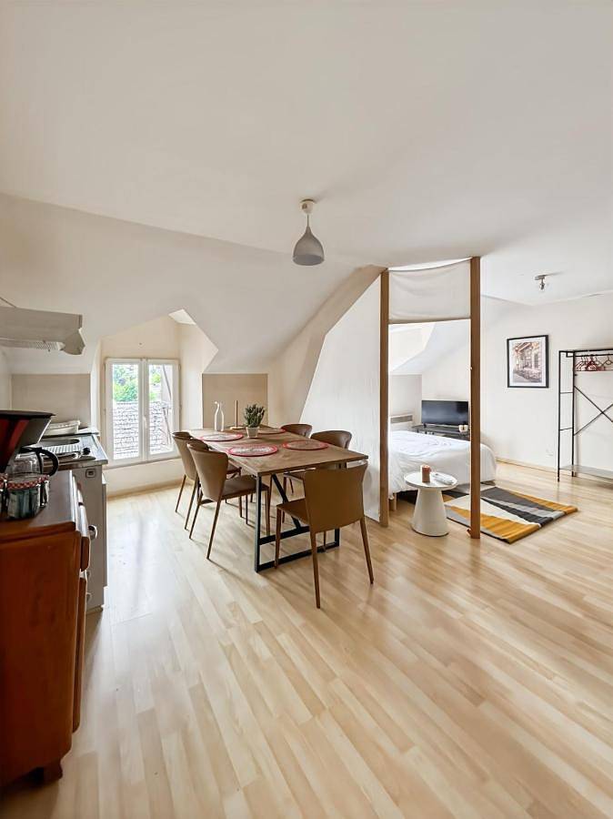 Appartement entier, Duo d'apparts privatifs - 6 pers - Laroquebrou in Laroquebrou, Région d'Aurillac