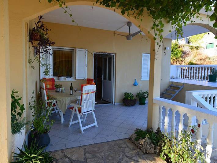 Ferienwohnung für 4 Personen, mit Meerblick auf Hvar