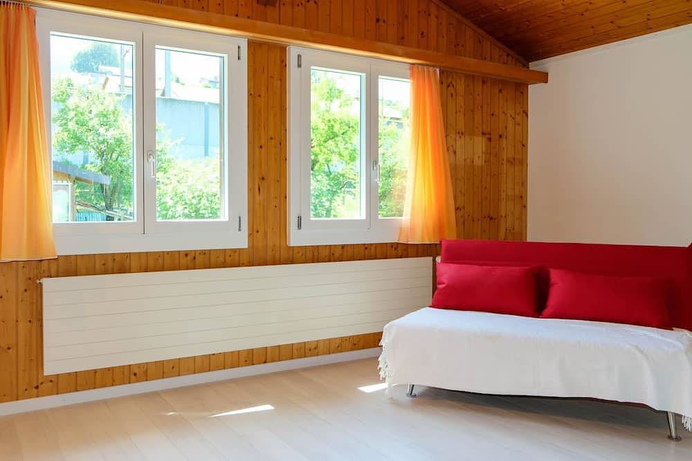 Ganze Wohnung, Hauswurz in Spiez, Thunersee