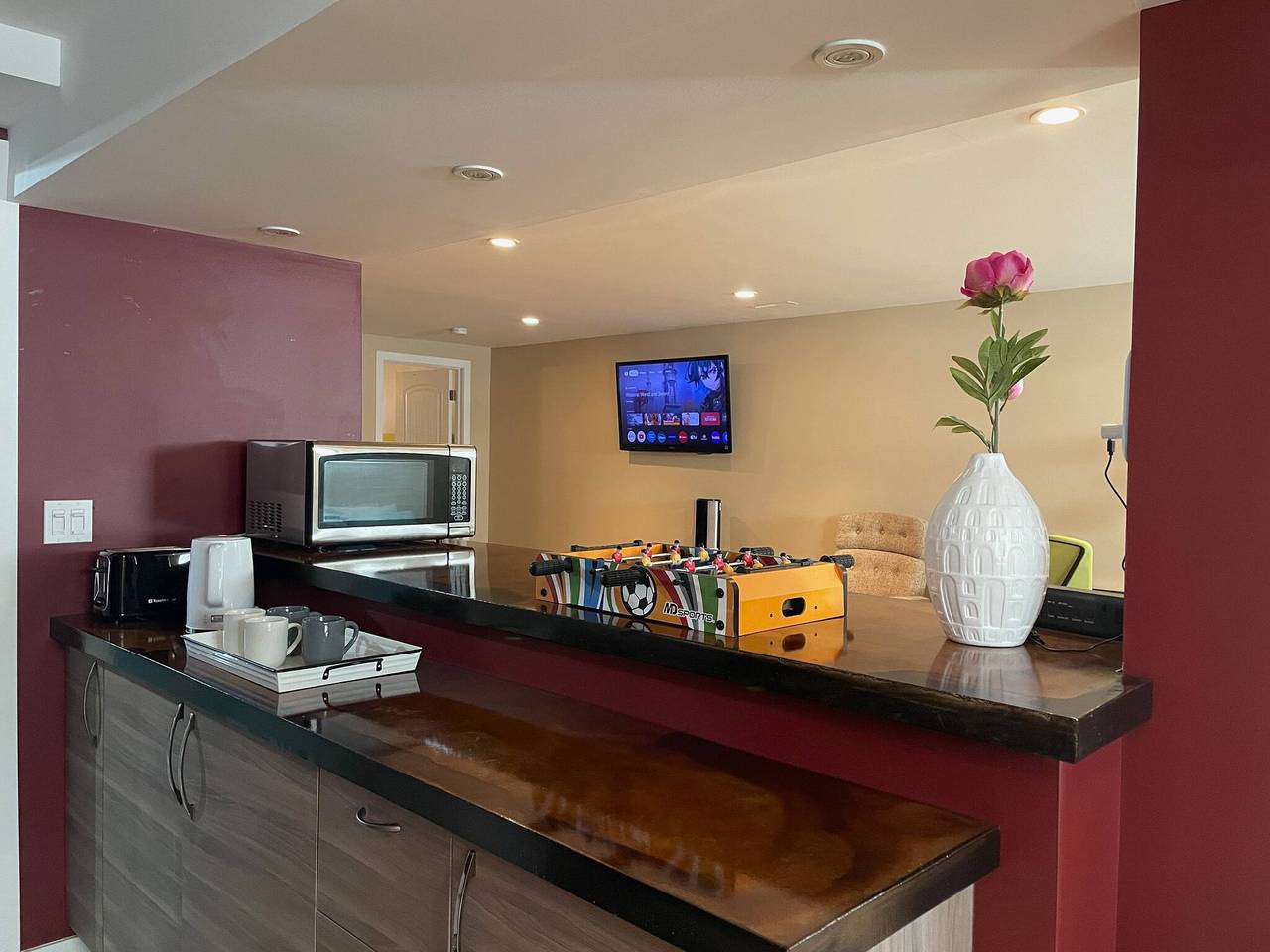 Shibly's Retreat in der Nähe der West Edmonton Mall in Edmonton, Alberta