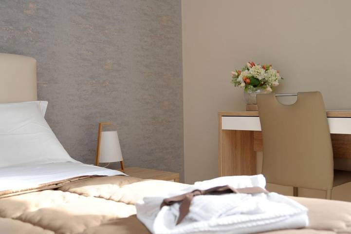 Casa vacanza per 4 persone, con Balcone e Terrazza nonché Giardino a Belpasso