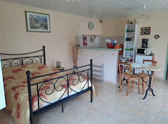 Studio pour 2 personnes, avec jardin, animaux acceptés en Dordogne - 4