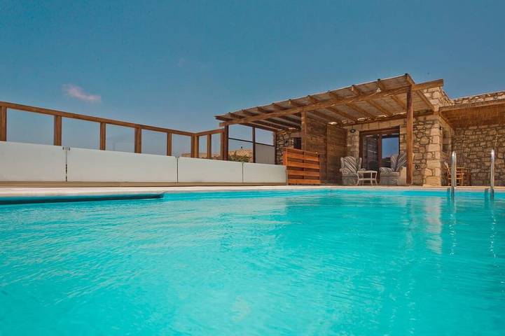 Villa per 2 persone, con piscina e terrazza a Scarpanto