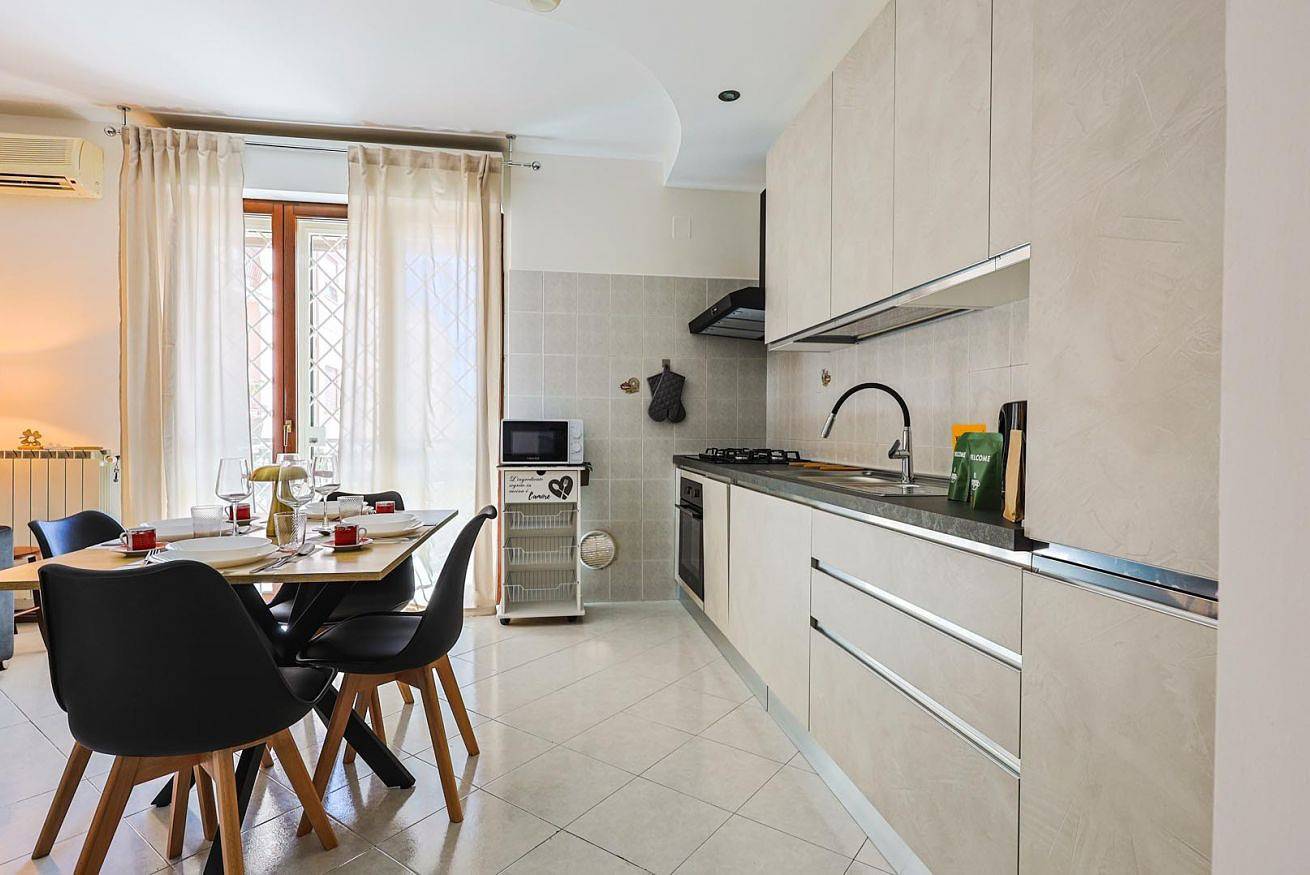 Appartamento intero, Casa Albule by Rentbeat in Tivoli, Provincia di Roma