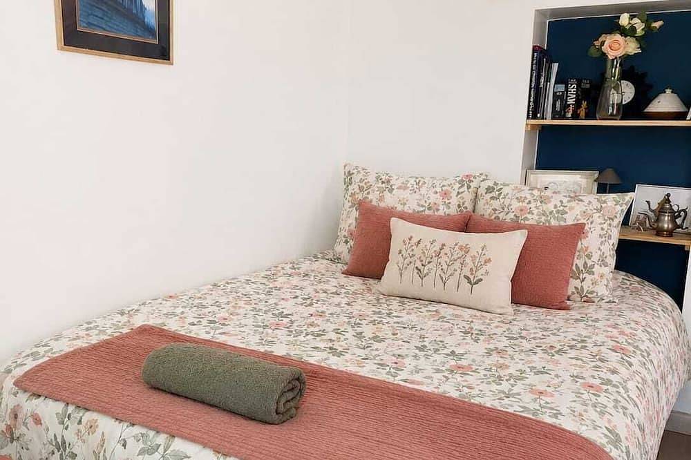 Appartement entier, Le Nid, petit studio près du centre historique in Chaprais-Cras, Besançon