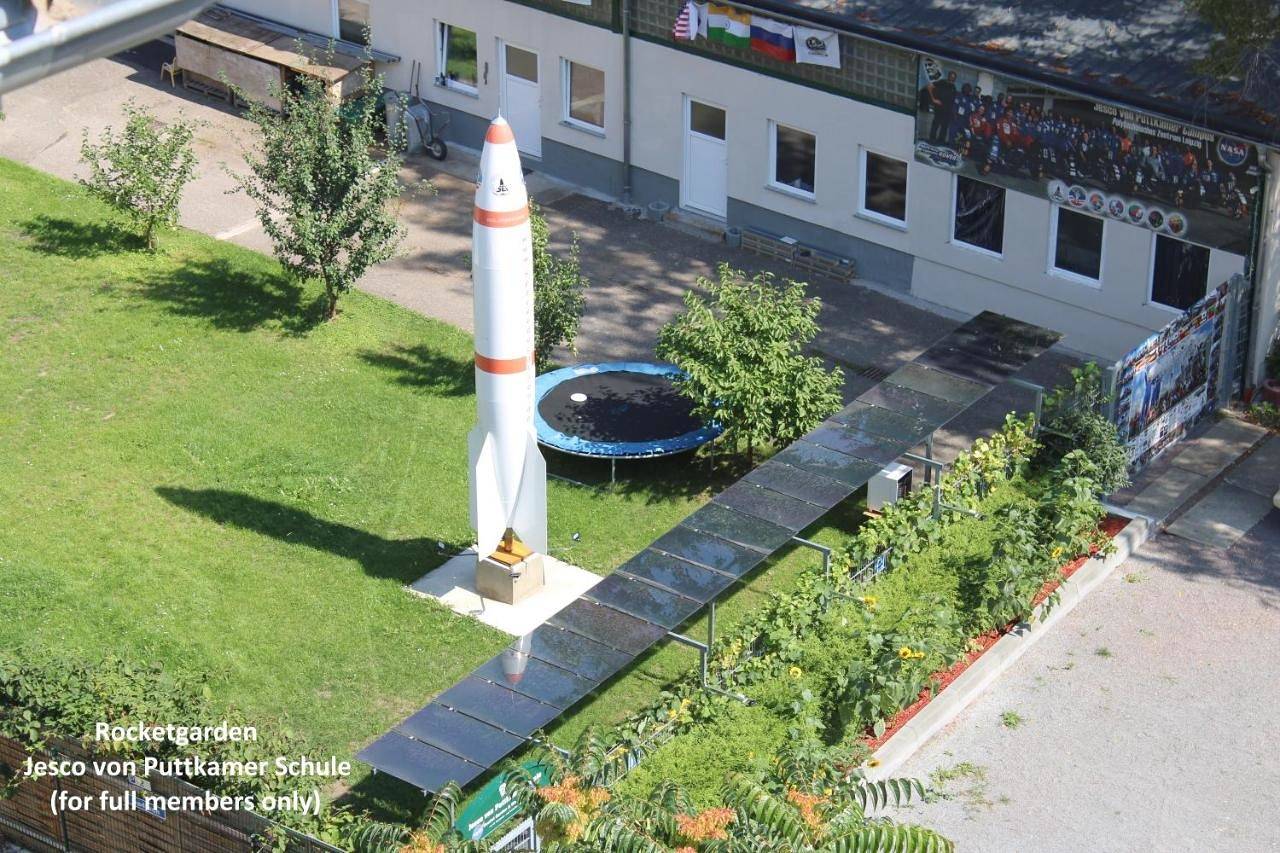 Space Hotel im Campus der Jvp Schule in Leipzig-Ost, Leipzig