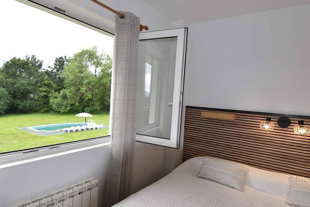 Espectacular casa con piscina y gran jardín in Entrambasaguas, Costa de Cantabria