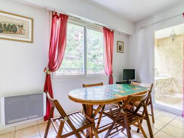 Gîte pour 4 personnes, avec piscine à Mougins