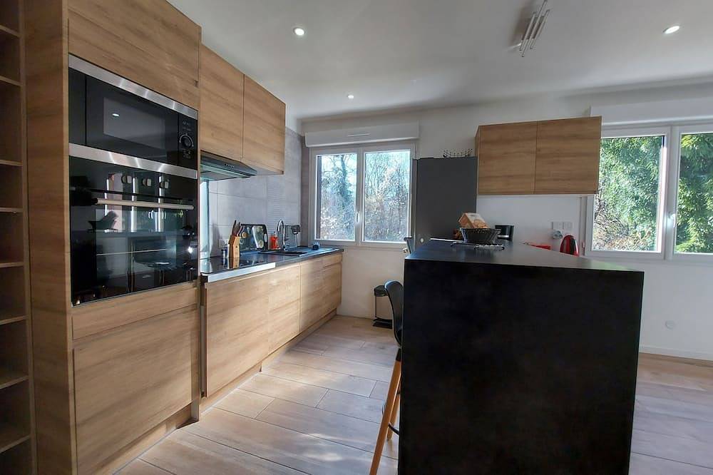 Apartamento entero, Charming apartment in the center of St Jorioz in Saint-Jorioz, Parque natural regional del Macizo de Bauges