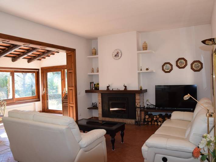 Location de vacances pour 6 personnes, avec jardin et piscine à Santa Cristina d'Aro - 3