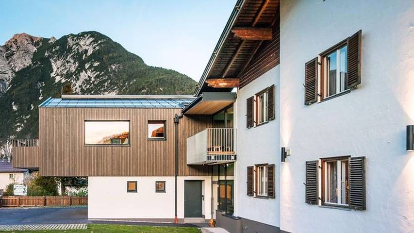 Hütte für 10 Personen, mit Garten in Scharnitz