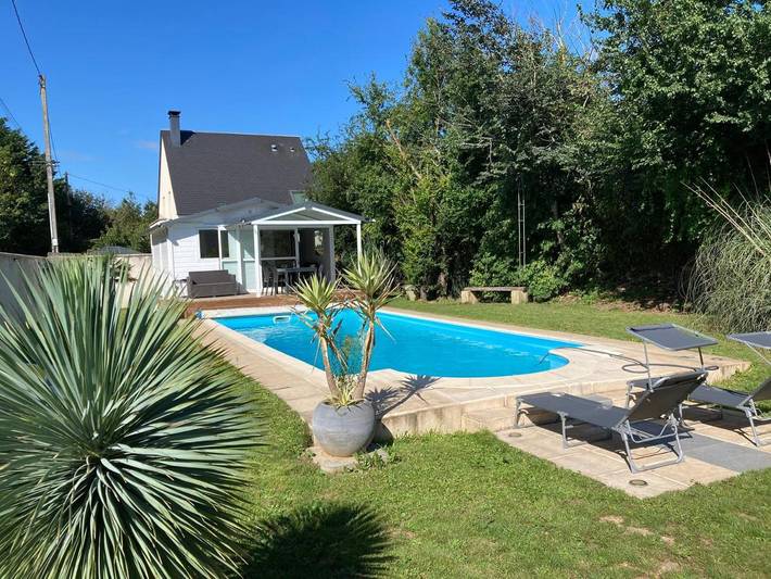 Location de vacances pour 4 personnes, avec jardin ainsi que piscine et jacuzzi, animaux acceptés à Hermanville-sur-Mer - 3