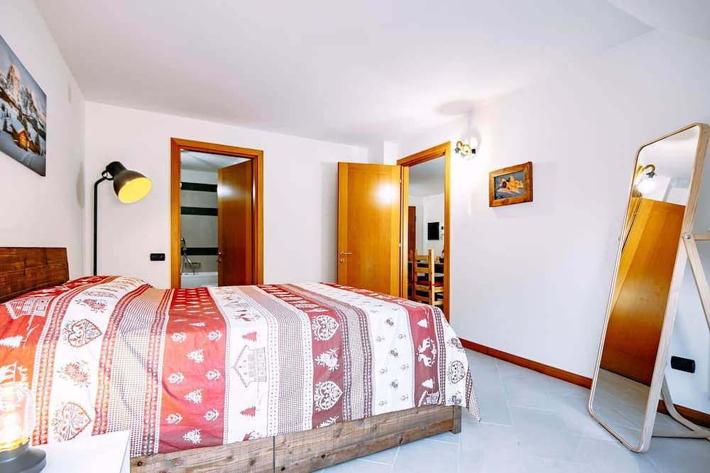Ganze Wohnung, Schöne Wohnung für 5 Personen mit  W-Lan, Whirlpool und Tv in Canazei, Dolomiti Superski