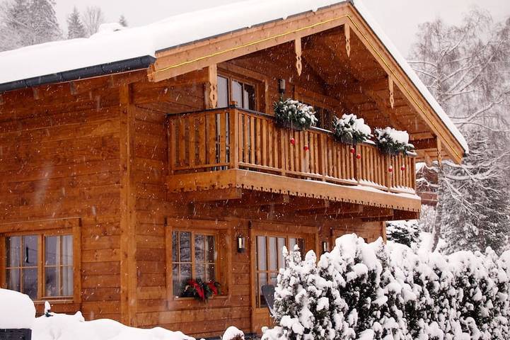Chalet für 9 Personen, mit Sauna und Terrasse sowie Garten, mit Haustier - 1
