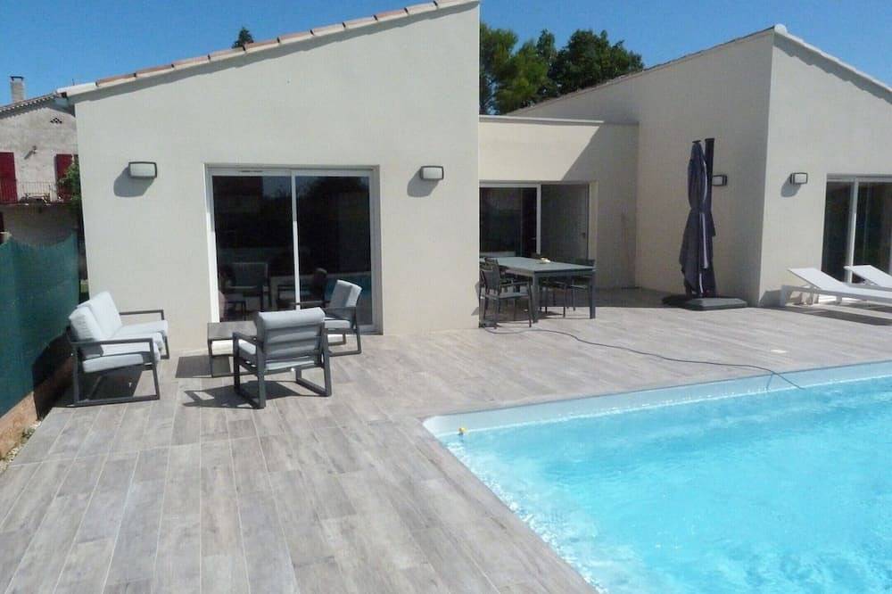 Comfortable single-storey villa, sleeps 6, with heated pool in Saint-Jean-de-Maruéjols-et-Avéjan, Alès und Umgebung
