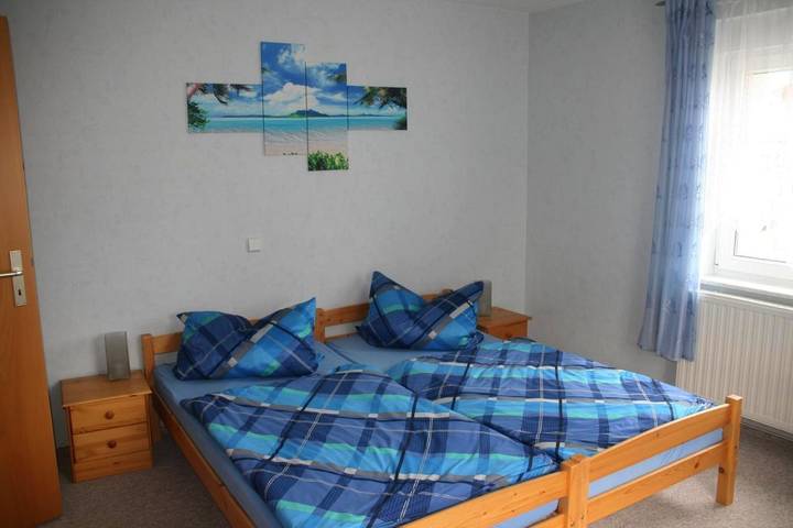 Ferienwohnung für 5 Personen, mit Garten in An der Schmücke