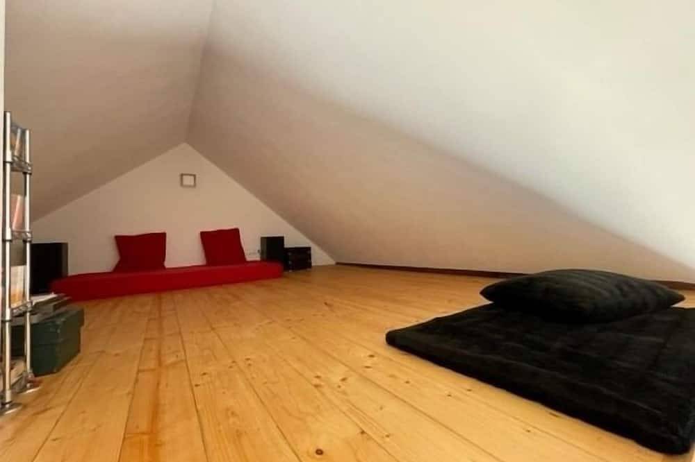 Ganze Wohnung, Ferienwohnung/App. für 2 Gäste mit 65m² in Peißenberg in Peißenberg, Pfaffenwinkel