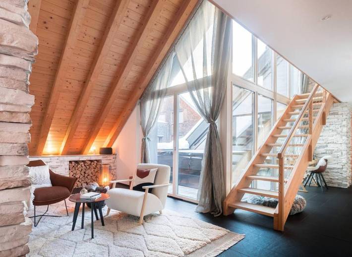 Ferienwohnung für 10 Personen, mit Whirlpool und Terrasse sowie Sauna in Andermatt
