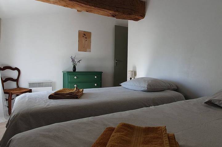 Location de vacances pour 6 personnes, avec jardin à Grézac - 4