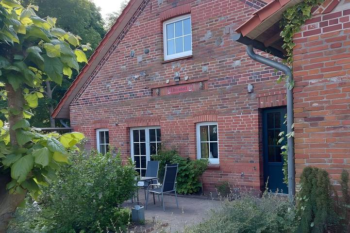Ferienwohnung für 3 Personen, mit Garten und Sauna - 1