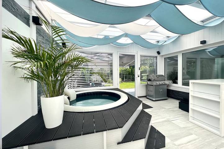 Ferienhaus für 5 Personen, mit Sauna und Garten sowie Whirlpool