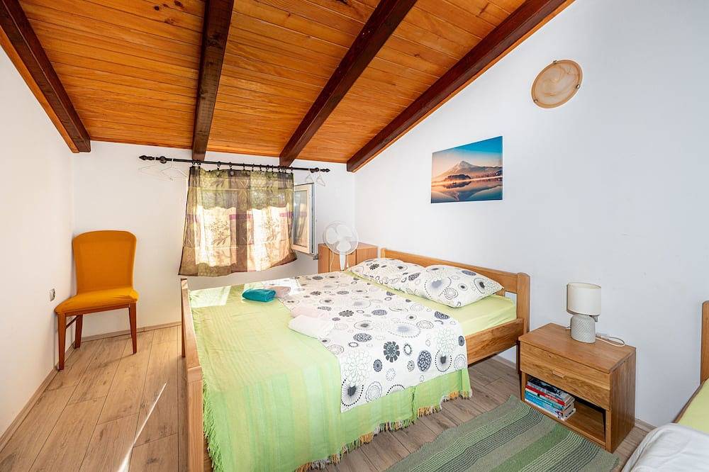 Ganze Wohnung, 1-Zimmer-Ferienwohnung mit Terrasse Silba in Zadar (Kommun), Silba