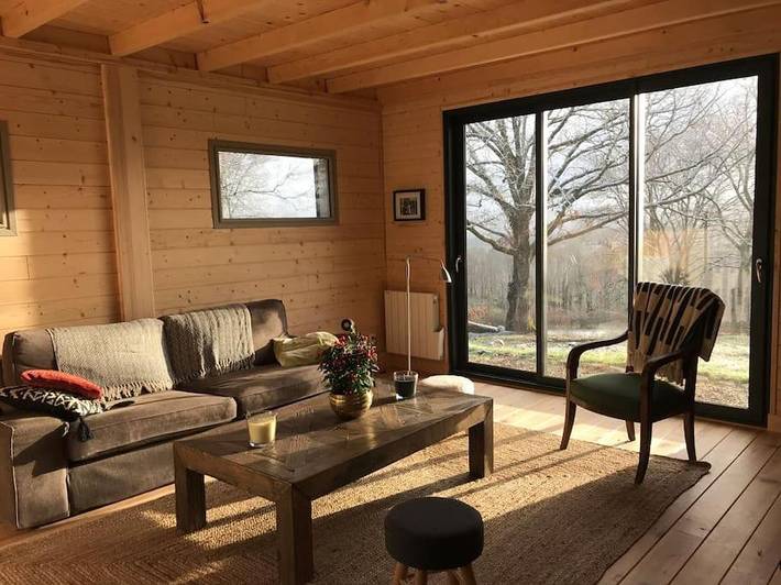 Location de vacances pour 4 personnes, avec Terrasse ainsi que Jardin et Vue à Montceau-et-Écharnant