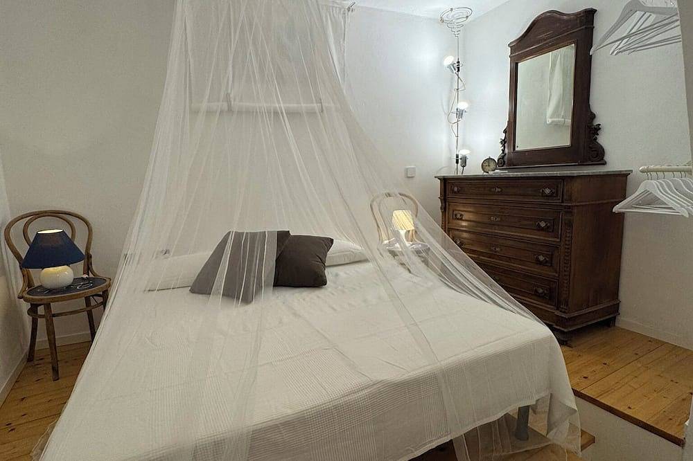 Casa Única: Vista a la Plaza, Vista al Mar, Aire Acondicionado, 2 Baños, Spa in Vernazza, Vernazza Municipio