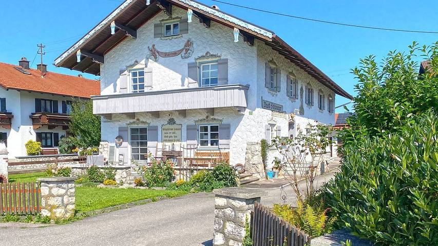 Ferienwohnung für 2 Personen, mit Balkon in Übersee